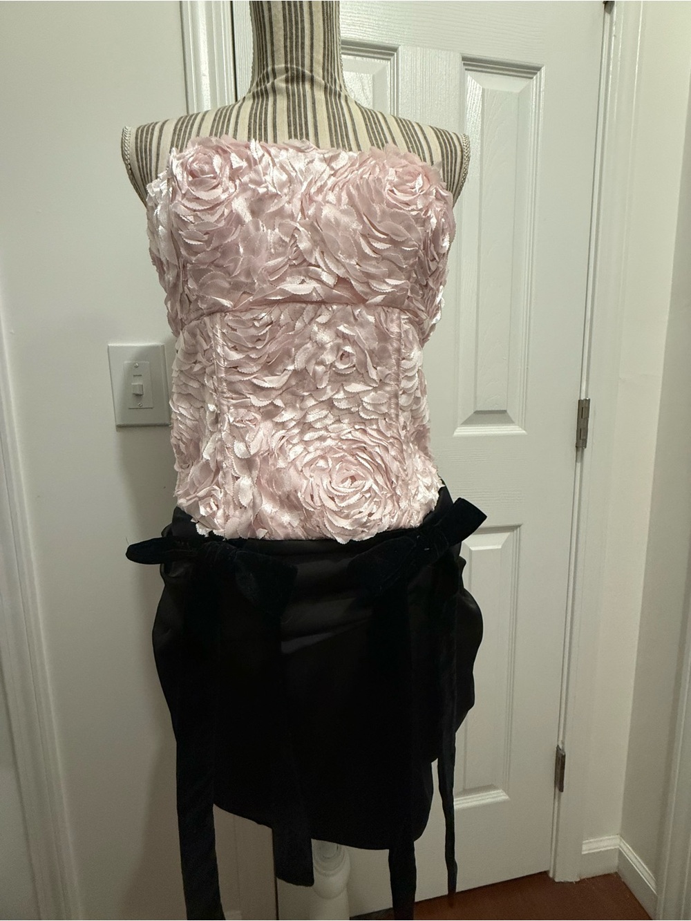 For Love & Lemons Nicolette Mini Dress Pink Rose Appliqué Bodice Top NWT Med